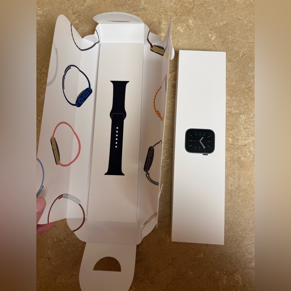 Apple Watch Series 6 - Picture 5 of 5
